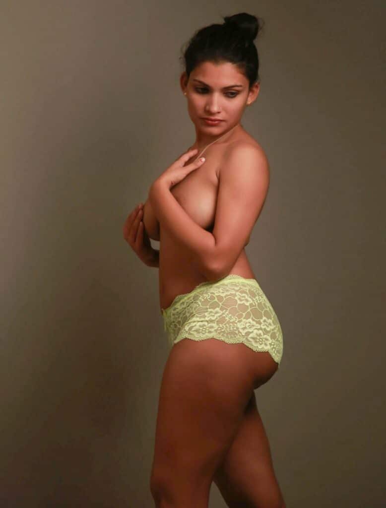 resmi r nair porn resmi r nair porn